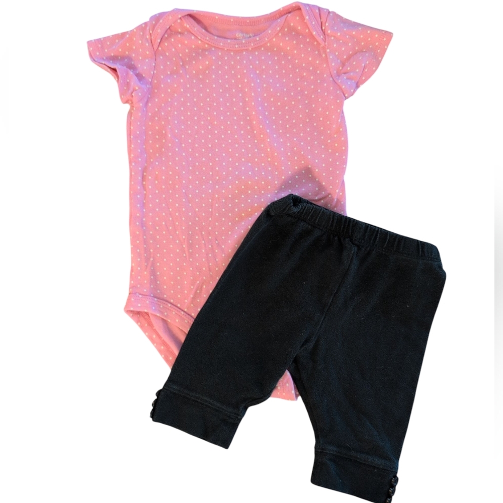 🍁2/$7🍁Pink Polka Dot Onesie And Black Capris Outfit